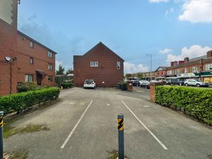 Photo 16- click for photo gallery